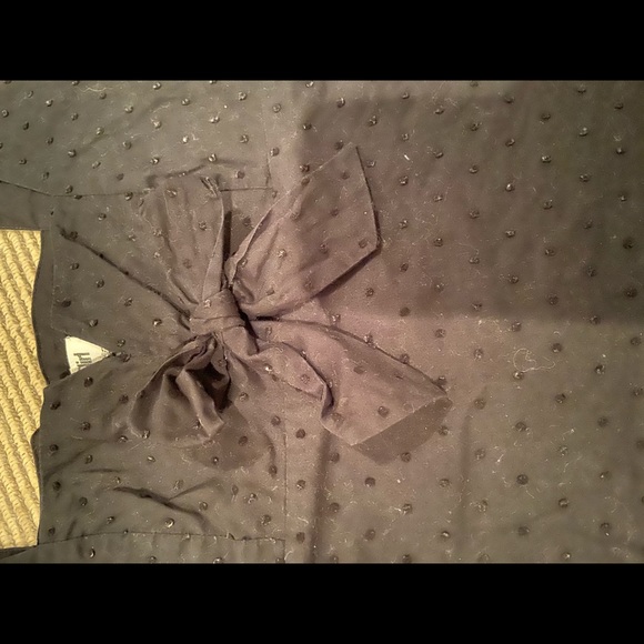 Black Top with Bow - Aritzia - Kensie Girl - Picture 3 of 4